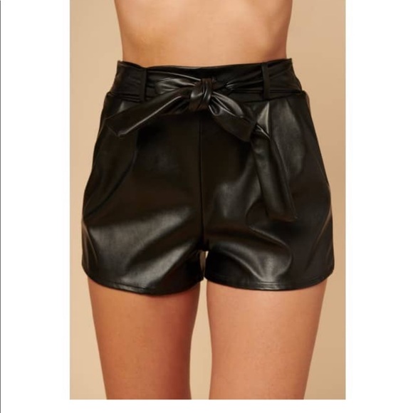 nana macs Pants - Nana Macs Faux Black Leather Shorts Size Large